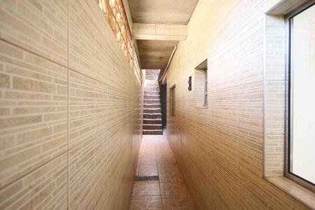 Corredor de casa para alugar com 2 quartos, 73m² em Jardim Iguatemi, São Paulo