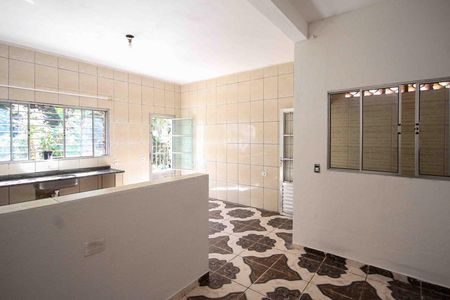 Cozinha de casa para alugar com 2 quartos, 73m² em Jardim Iguatemi, São Paulo