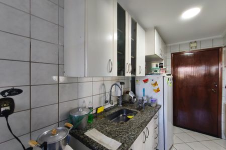 Cozinha de apartamento à venda com 3 quartos, 90m² em Vila Anhanguera, Campinas