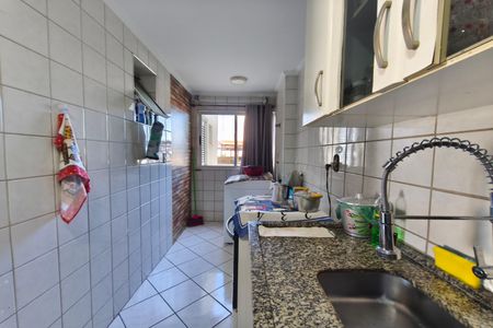Cozinha de apartamento à venda com 3 quartos, 90m² em Vila Anhanguera, Campinas