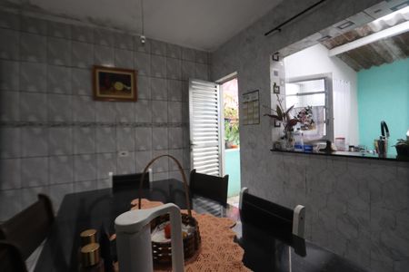 Copa de casa à venda com 3 quartos, 240m² em Parque Sao Rafael, São Paulo