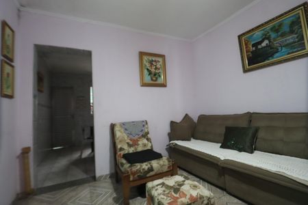 Sala de casa à venda com 3 quartos, 240m² em Parque Sao Rafael, São Paulo