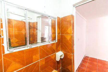 Banheiro de casa para alugar com 1 quarto, 40m² em Vila Nancy, São Paulo