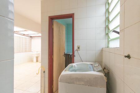 Casa para alugar com 126m², 3 quartos e 1 vaga Casa para alugar com 126m², 3 quartos e 1 vagaÁrea de Serviço