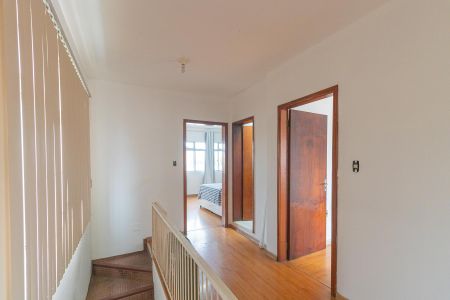 Corredor de casa para alugar com 3 quartos, 126m² em Niterói, Canoas