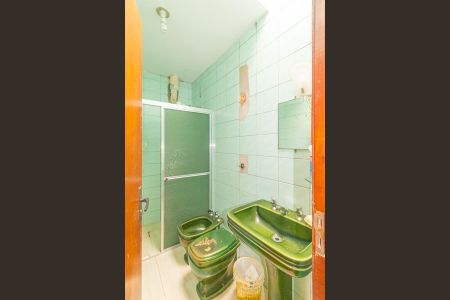 Casa para alugar com 126m², 3 quartos e 1 vaga Casa para alugar com 126m², 3 quartos e 1 vagaBanheiro social