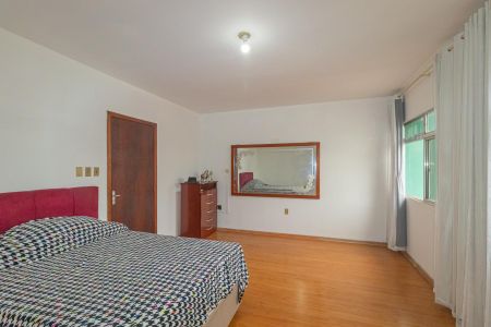 Quarto 1 de casa para alugar com 3 quartos, 126m² em Niterói, Canoas