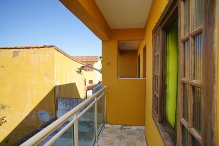 Varanda de kitnet/studio para alugar com 1 quarto, 50m² em Cordeirinho, Maricá