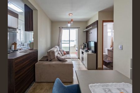 Apartamento à venda com 2 quartos, 71m² em Vila Ipojuca, São Paulo