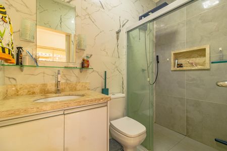 Casa à venda com 4 quartos, 120m² em Vila Fachini, São Paulo