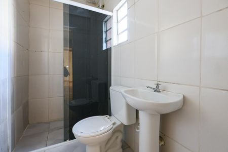 Banheiro da Suíte de casa para alugar com 2 quartos, 125m² em Jardim Monte Alegre, Taboão da Serra