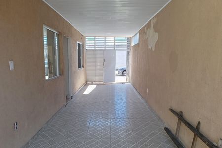 Garagem de casa para alugar com 1 quarto, 72m² em Saracuruna, Duque de Caxias