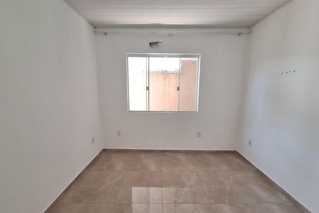 Quarto 2 de casa para alugar com 1 quarto, 72m² em Saracuruna, Duque de Caxias