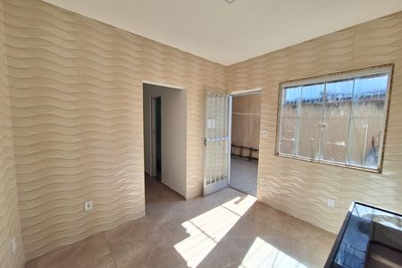 Cozinha de casa para alugar com 1 quarto, 72m² em Saracuruna, Duque de Caxias