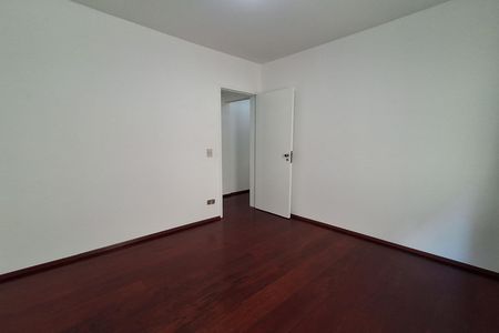 Apartamento à venda com 60m², 2 quartos e 2 vagas Apartamento à venda com 60m², 2 quartos e 2 vagasQuarto 1