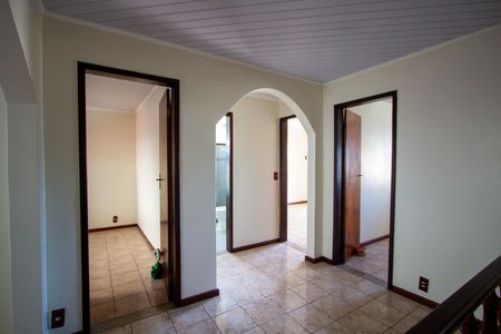 Casa para alugar com 232m², 3 quartos e 1 vaga Casa para alugar com 232m², 3 quartos e 1 vagaCorredor