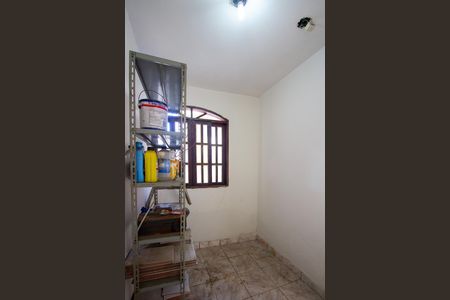 Casa para alugar com 232m², 3 quartos e 1 vaga Casa para alugar com 232m², 3 quartos e 1 vagaQuarto de Serviço