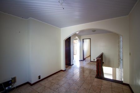 Casa para alugar com 232m², 3 quartos e 1 vaga Casa para alugar com 232m², 3 quartos e 1 vagaCorredor