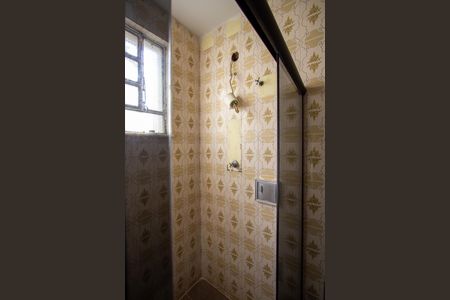 Casa para alugar com 232m², 3 quartos e 1 vaga Casa para alugar com 232m², 3 quartos e 1 vagaBanheiro social