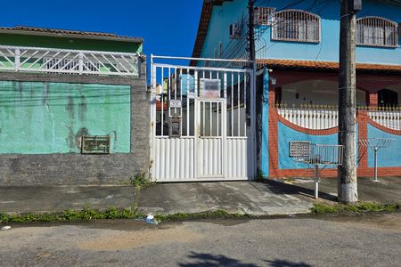 Casa para alugar com 232m², 3 quartos e 1 vaga Casa para alugar com 232m², 3 quartos e 1 vagaFachada