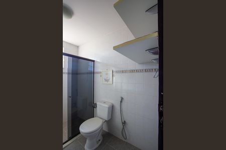 Casa para alugar com 232m², 3 quartos e 1 vaga Casa para alugar com 232m², 3 quartos e 1 vagaBanheiro social 2