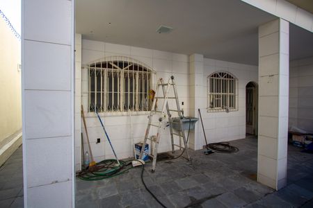 Área de Serviço de casa para alugar com 3 quartos, 232m² em Camarão, São Gonçalo