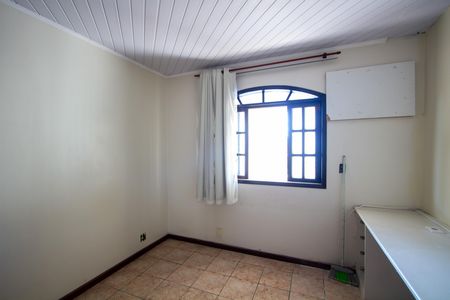 Casa para alugar com 232m², 3 quartos e 1 vaga Casa para alugar com 232m², 3 quartos e 1 vagaQuarto 2