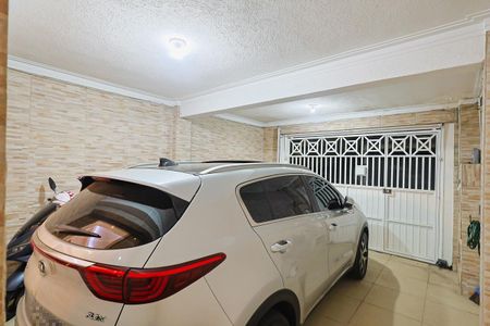 Casa à venda com 140m², 2 quartos e 2 vagasGaragem