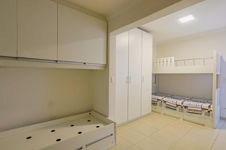 Casa à venda com 140m², 2 quartos e 2 vagasSuíte 1