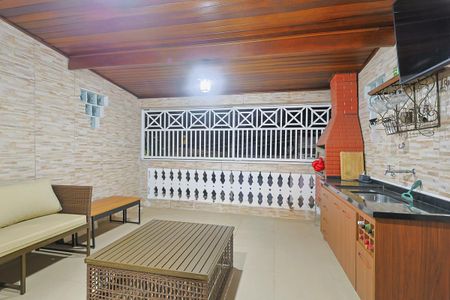 Casa à venda com 140m², 2 quartos e 2 vagasTerraço