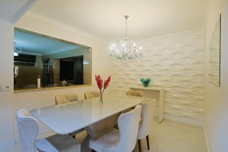 Casa à venda com 140m², 2 quartos e 2 vagasSala de Jantar