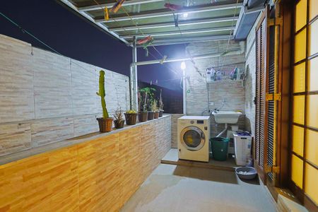 Casa à venda com 140m², 2 quartos e 2 vagasÁrea de Serviço