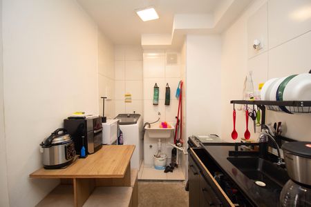 Cozinha de apartamento à venda com 2 quartos, 39m² em Vila Barreto, São Paulo
