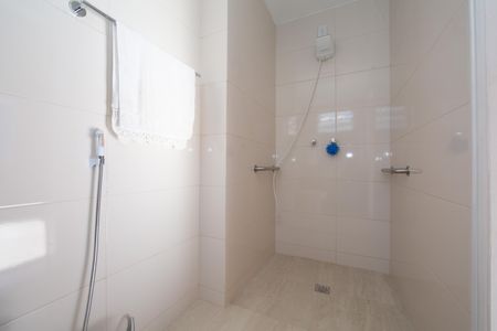 BANHEIRO2 de apartamento para alugar com 4 quartos, 153m² em Santo Antônio, Belo Horizonte