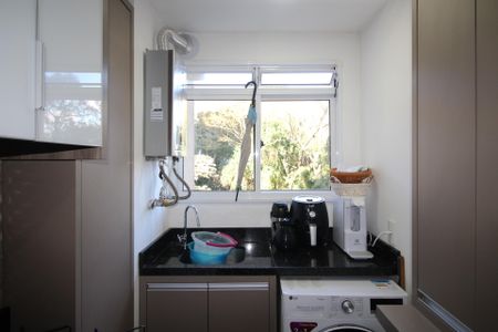 Área de Serviço de apartamento para alugar com 2 quartos, 57m² em Morro Santana, Porto Alegre