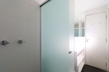 Banheiro da Suíte de apartamento para alugar com 2 quartos, 150m² em Alto da Lapa, São Paulo