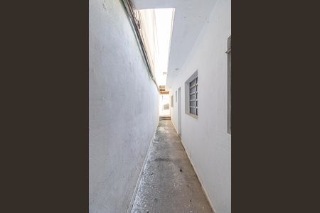 Área Comum - Entrada de casa para alugar com 1 quarto, 80m² em Jardim Benfica, São Paulo