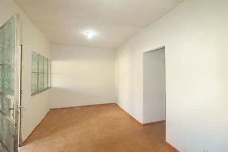 Sala de casa à venda com 3 quartos, 100m² em Campo Grande, Rio de Janeiro