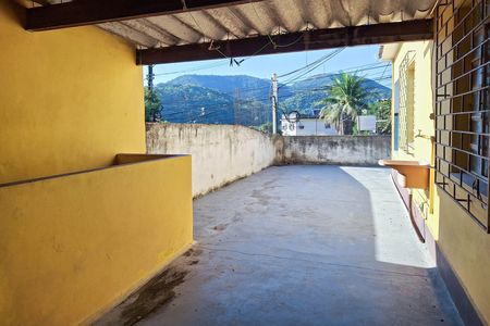 Casa à venda com 360m², 3 quartos e 2 vagas Casa à venda com 360m², 3 quartos e 2 vagasÁrea de Serviço