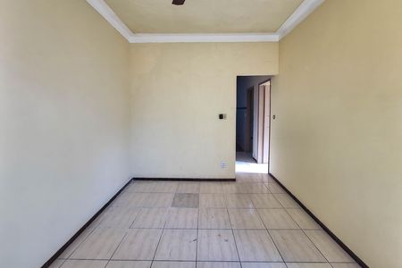 Sala de casa à venda com 2 quartos, 360m² em Santa Barbara, Niterói