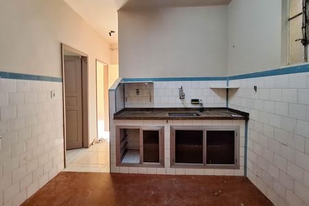 Casa à venda com 360m², 3 quartos e 2 vagas Casa à venda com 360m², 3 quartos e 2 vagasCozinha