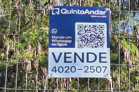 Casa à venda com 360m², 3 quartos e 2 vagas Casa à venda com 360m², 3 quartos e 2 vagasplaca