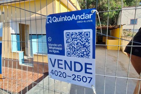 Casa à venda com 360m², 3 quartos e 2 vagas Casa à venda com 360m², 3 quartos e 2 vagasplaca