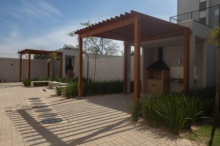 Apartamento à venda com 42m², 2 quartos e 1 vaga Apartamento à venda com 42m², 2 quartos e 1 vagaÁrea comum - Churrasqueira