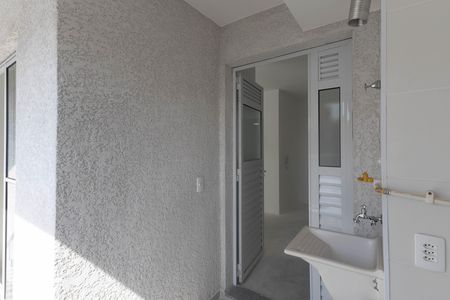 Apartamento à venda com 42m², 2 quartos e 1 vaga Apartamento à venda com 42m², 2 quartos e 1 vagaÁrea de Serviço