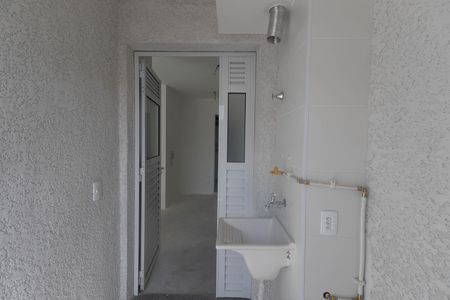 Apartamento à venda com 42m², 2 quartos e 1 vaga Apartamento à venda com 42m², 2 quartos e 1 vagaÁrea de Serviço