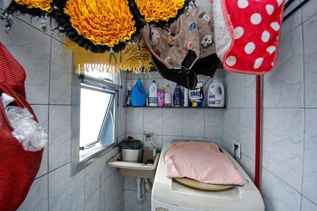 Apartamento à venda com 2 quartos, 47m² em Conjunto Habitacional Teotonio Vilela, São Paulo