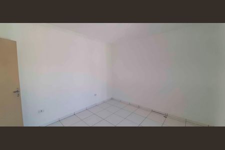 Casa para alugar com 2 quartos, 64m² em Metalúrgicos, Osasco