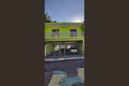 Fachada da Casa de casa para alugar com 2 quartos, 64m² em Metalúrgicos, Osasco
