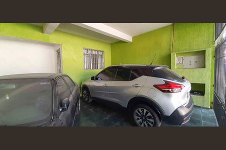 Garagem de casa para alugar com 2 quartos, 64m² em Metalúrgicos, Osasco